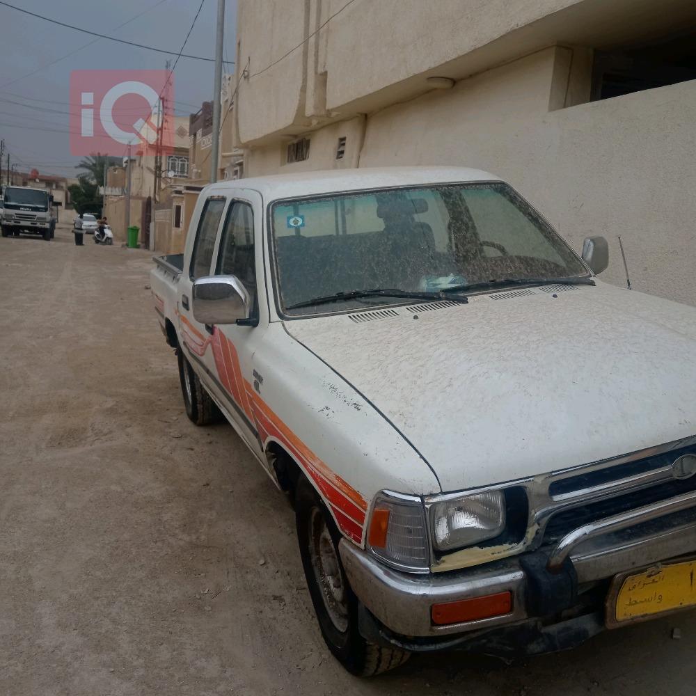 تۆیۆتا هایلۆکس